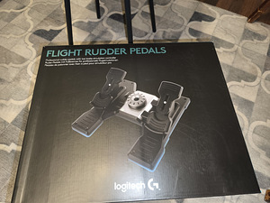 Logitech G X52 HOTAS + Flight Rudder Pedals (2 foto / 4)