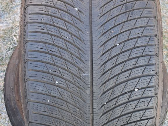 M+S / 315 30 21 / Michelin Pilot Alpin 5