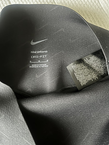 легинсы NIKE universa M NEW (3 фото из 3)