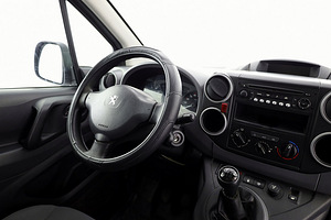 Peugeot Partner Van Facelift 1.6 HDi 55kW (5 foto / 8)