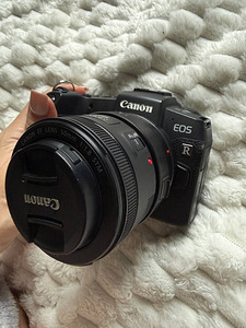 Canon EOS RP + Canon EF 50mm f/1.8 STM, komplekt (2 foto / 8)