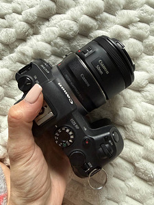 Canon EOS RP + Canon EF 50mm f/1.8 STM, komplekt (4 foto / 8)
