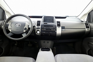 Toyota Prius Comfort ATM 1.5 57kW (5 foto / 7)