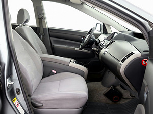 Toyota Prius Comfort ATM 1.5 57kW (6 foto / 7)
