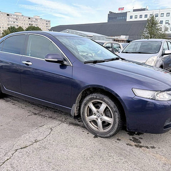 Honda Accord Luxury 2.0 114kW