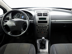 Peugeot 407 Elegance 2.0 100kW (5 foto / 7)