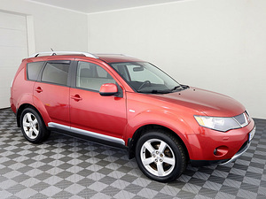 Mitsubishi Outlander Comfort 4x4 ATM 2.4 125kW (1 foto / 7)