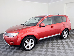 Mitsubishi Outlander Comfort 4x4 ATM 2.4 125kW (2 foto / 7)
