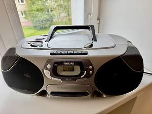 Радио Philips (CD-плеер) (2 фото из 2)