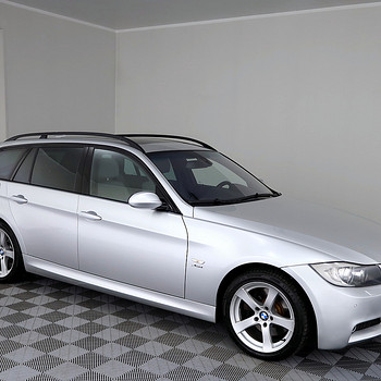 BMW 330 xDrive M-Pakett 3.0 190kW