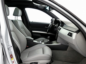 BMW 330 xDrive M-Pakett 3.0 190kW (6 foto / 9)