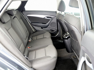 Hyundai i40 Move 1.7 CRDi 85kW (7 фото из 7)