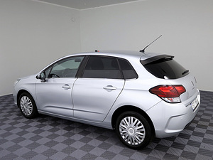 Citroen C4 Elegance Facelift 1.2 81kW (4 фото из 7)