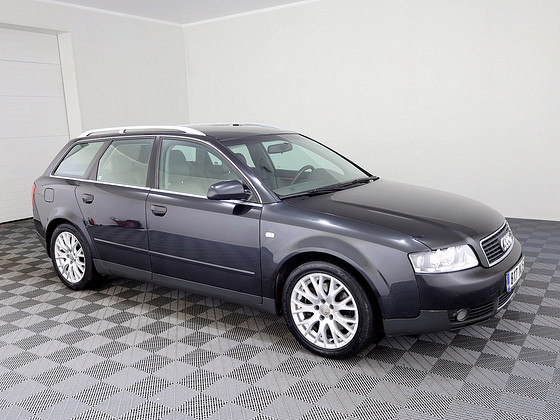 Audi A4 Comfortline Quattro ATM 3.0 162kW