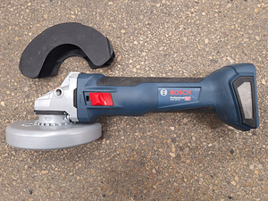 Bosch multitööriist, akunurklihvija (3 foto / 5)