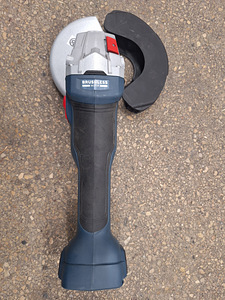 Bosch multitööriist, akunurklihvija (5 foto / 5)