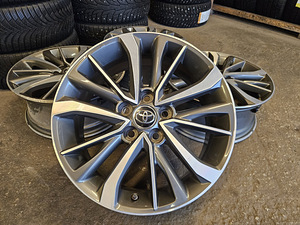 Toyota Original Veljed R 17 + Rõhuandurid (4 foto / 6)