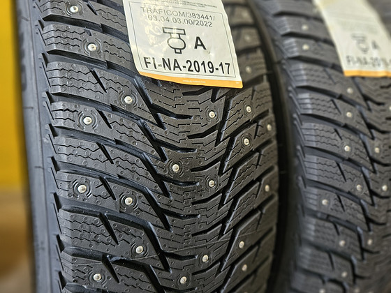 215 55 R 17 Trazano Ice Master Spike Z-506 ( НОВЫЕ )