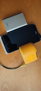 Komplekt, Telefon, powerpank ja kõlar. (3 foto / 3)