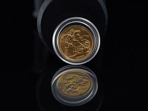 Münt 1965 Gold Sovereign Elizabeth II Young Head 916 (2 foto / 2)