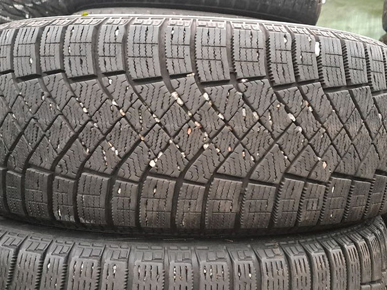 M+S / 205 55 16 / Pirelli