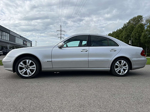 MERCEDES-BENZ E 220 CDI (4 фото из 10)