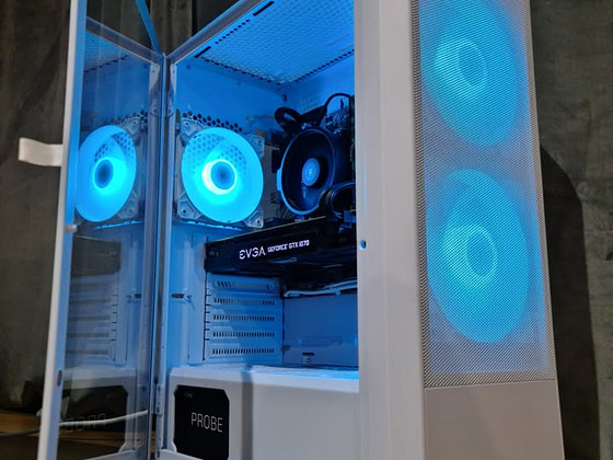 Ryzen 5 2600X+ / 16-32GB DDR4/ GTX 1070/RX5700XT/3060Ti/SSD