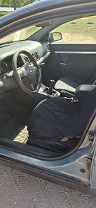Opel Vectra 1.9 CDTI (7 фото из 8)