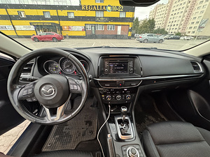 Mazda 6 (7 фото из 12)