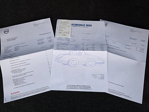Volvo V60 Plug-In Hybrid AWD Summum 2.4 R5 D6 158kW (15 foto / 15)