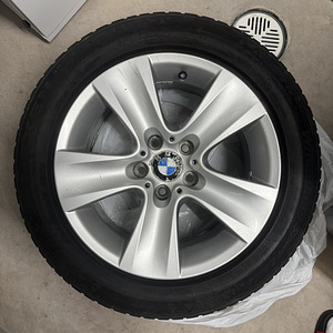 Диски BMW 5x120 225x55x17 с ламельными шинами (5 фото из 9)