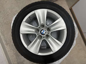 Диски BMW 5x120 225x55x17 с ламельными шинами (7 фото из 9)