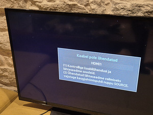 40" Телевизор Samsung UE40H4205 (белые точки на экране) (3 фото из 5)