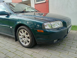 Volvo S80 2.4 125 кВт (3 фото из 13)