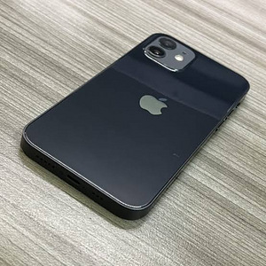 iPhone 12 64Gb Black в очень хорошем состоянии (3 фото из 4)