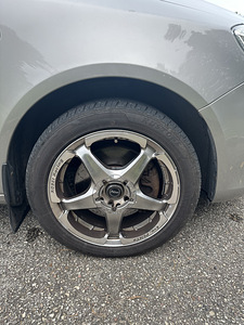 Škoda Roomster 1.6 TDI 77 кВт – 2012 (10 фото из 14)