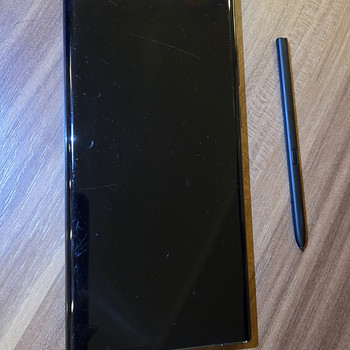 Samsung Galaxy S22 Ultra 256GB (12GB RAM).