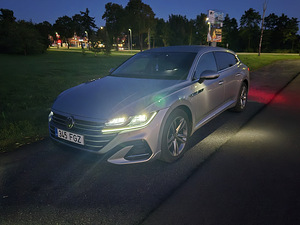 Volkswagen Arteon Shooting Brake R-line 1.4 170кВ (3 фото из 13)