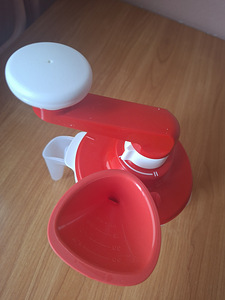 Tupperware (2 foto / 3)