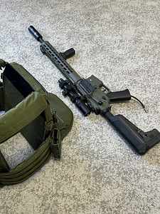 Airsoft (8 foto / 8)