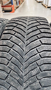 MICHELIN X-ICE NORTH 4 R20 (2 фото из 4)