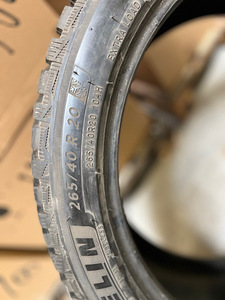MICHELIN X-ICE NORTH 4 R20 (4 фото из 4)