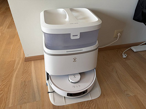 Robottolmuimeja Ecovacs Deebot T30 Pro Omni + OMNI dokk (1 foto / 5)