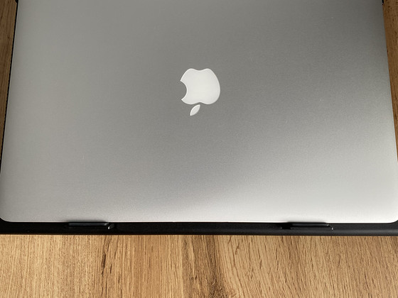 MacBook Pro, Apple / 15,4" Retina, 256 GB, RUS