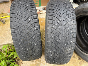 Nokian Hakkapeliitta 8 SUV XL talverehvid naastrehvid (1 foto / 4)