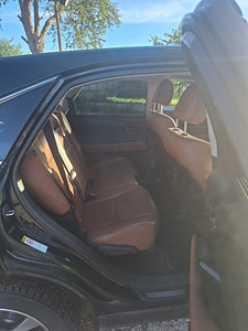 Lexus RX450h (7 фото из 12)