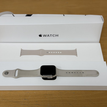 Apple Watch SE (GPS + Cellular) (2nd Generation) 40mm
