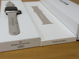 Apple Watch SE (GPS + Cellular) (2nd Generation) 40mm (5 foto / 9)