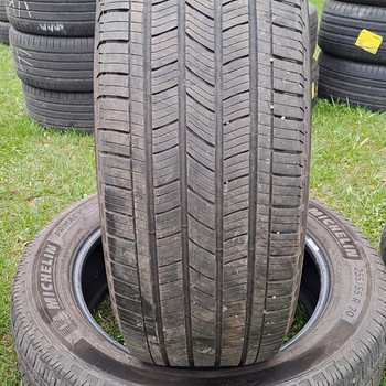 M+S / 255 55 20 / Michelin