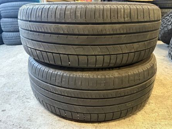 Suverehvid / 255 50 21 / Goodyear